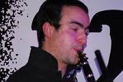 On stage Robert 2